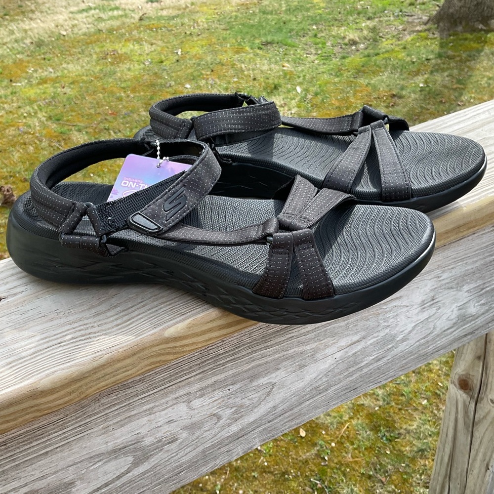 Skechers Black On-The-Go Sandals goga mat 9 athleisure